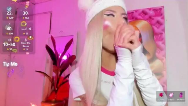 Image 8 of violeta_prince Stream on Chaturbate on 3 months ago
