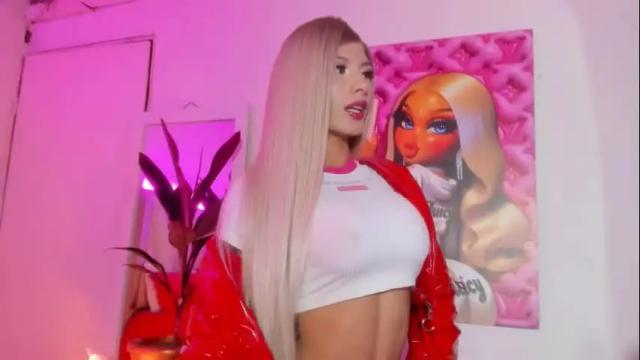 Image 3 of violeta_prince Stream on Chaturbate on 2 months ago