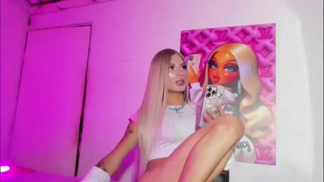 Thumbnail 3, violeta_prince's Stream at Chaturbate, 1 month ago