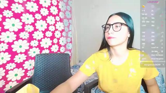 Image 10 of violeta_rouses Stream on Chaturbate on 1 month ago
