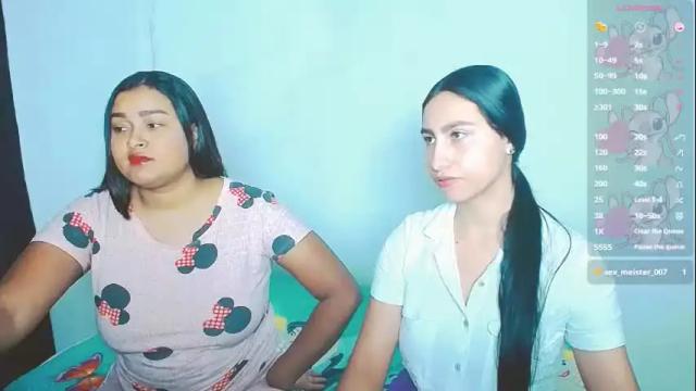 Image 6 of violeta_rouses Stream on Chaturbate on 6 days ago