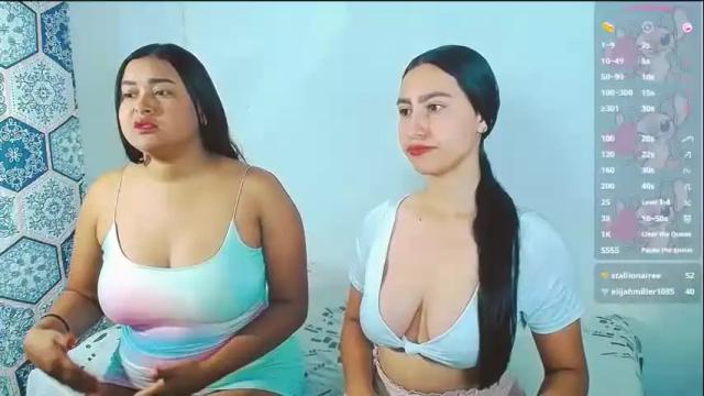 Image 3 of violeta_rouses Stream on Chaturbate on 1 month ago
