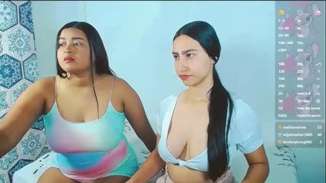 Image 8 of violeta_rouses Stream on Chaturbate on 1 month ago