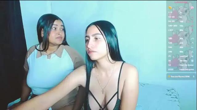 Image 11 of violeta_rouses Stream on Chaturbate on 1 month ago
