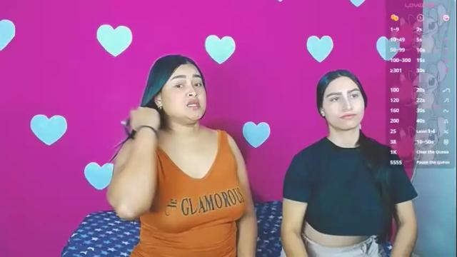 Image 12 of violeta_rouses Stream on Chaturbate on 22 days ago