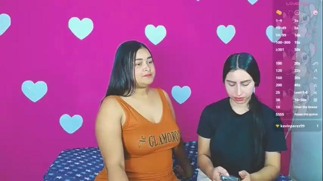Image 6 of violeta_rouses Stream on Chaturbate on 22 days ago