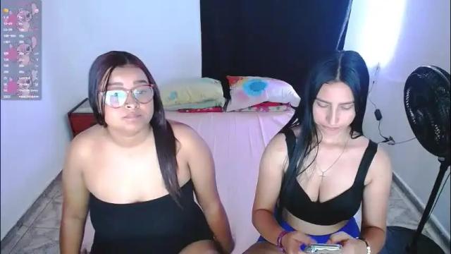Image 12 of violeta_rouses Stream on Chaturbate on 1 month ago