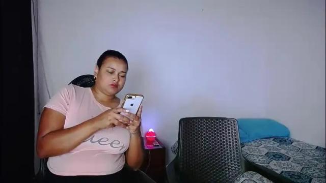 Thumbnail 1, violeta_rouses's Stream at Chaturbate, 2 days ago