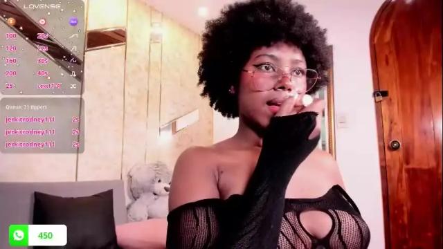 Thumbnail 3, violeta_ruiz_'s Stream at Chaturbate, 1 month ago