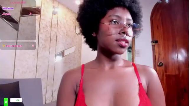 Image 2 of violeta_ruiz_ Stream on Chaturbate on 21 days ago