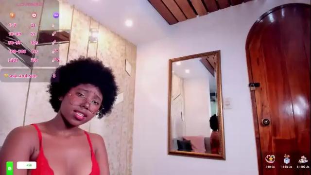 Image 4 of violeta_ruiz_ Stream on Chaturbate on 21 days ago