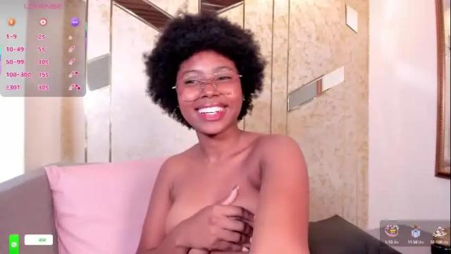 Image 10 of violeta_ruiz_ Stream on Chaturbate on 16 days ago