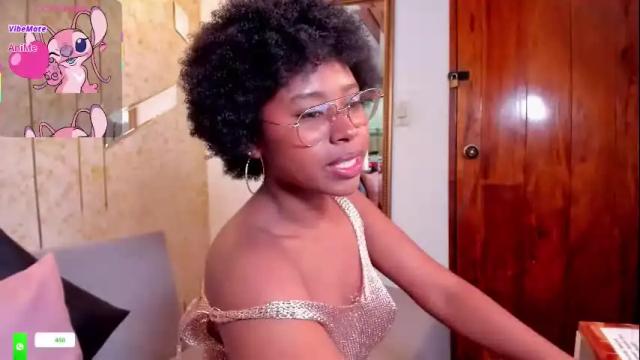 Image 7 of violeta_ruiz_ Stream on Chaturbate on 4 days ago