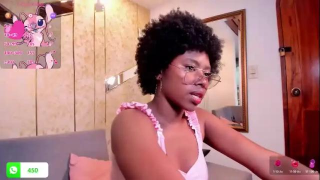 Image 7 of violeta_ruiz_ Stream on Chaturbate on 3 days ago
