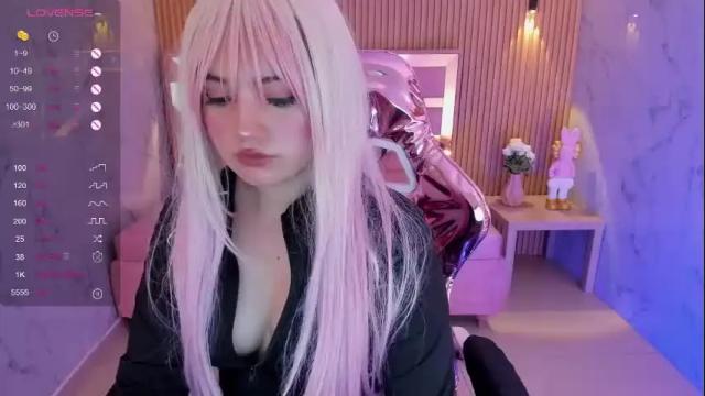 Thumbnail 1, violeta_sub's Stream at Chaturbate, 20 hours ago