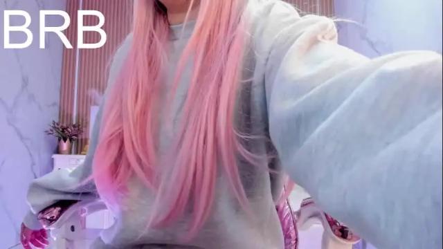 Image 8 of violeta_sub Stream on Chaturbate on 16 days ago