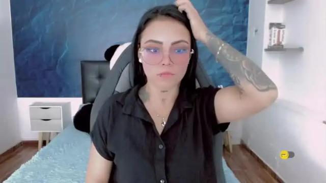 Image 6 of violeta_vegaa Stream on Chaturbate on 14 months ago