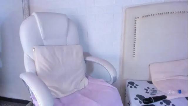 Image 2 of violetaangelsx Stream on Chaturbate on 2 days ago