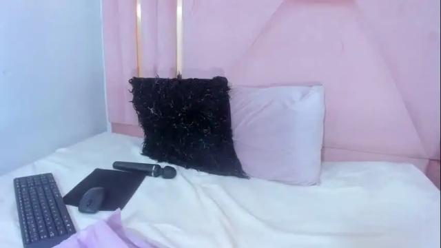 Thumbnail 1, violetaangelsx's Stream at Chaturbate, 2 months ago
