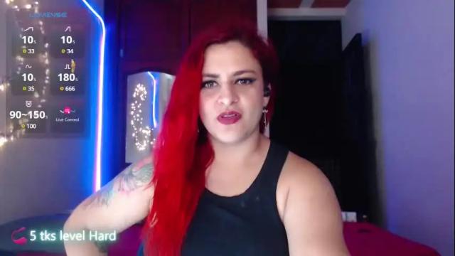 Image 8 of violetabitch Stream on Chaturbate on 2 months ago