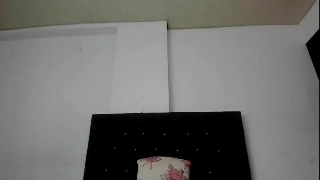 Image 4 of violetadumsper Stream on Chaturbate on 1 month ago