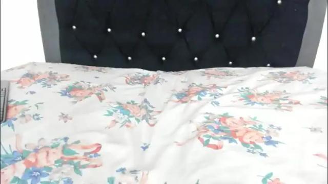 Image 7 of violetadumsper Stream on Chaturbate on 1 month ago