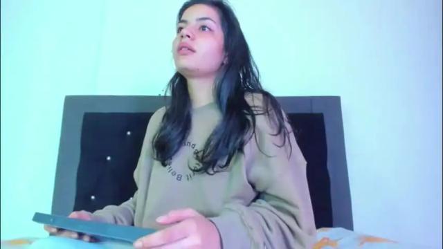 Image 6 of violetadumsper Stream on Chaturbate on 2 days ago