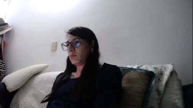 Image 11 of violetagomez_co Stream on Chaturbate on 1 month ago