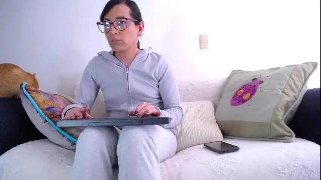 Image 12 of violetagomez_co Stream on Chaturbate on 1 month ago