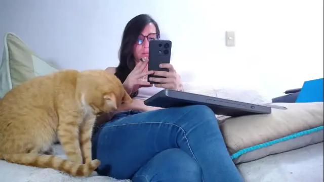 Image 10 of violetagomez_co Stream on Chaturbate on 17 days ago
