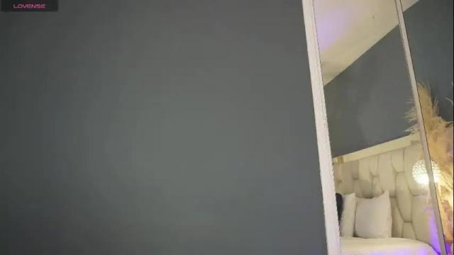 Thumbnail 2, violetahayes's Stream at Chaturbate, 3 months ago