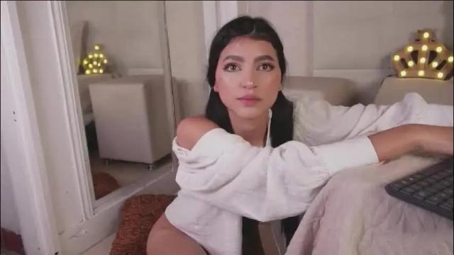 Image 10 of violetahayes Stream on Chaturbate on 5 days ago