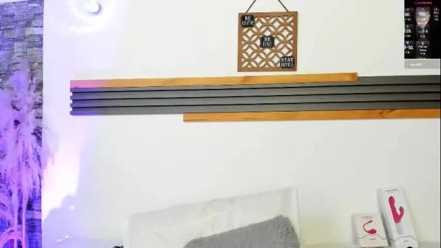 Image 10 of violetaqueen_ Stream on Chaturbate on 1 month ago
