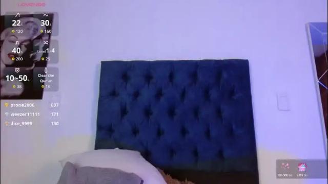 Image 6 of violetarainn Stream on Chaturbate on 1 month ago