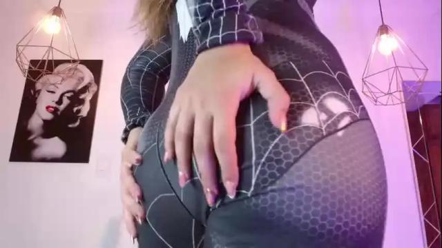 Image 6 of violetarainn Stream on Chaturbate on 1 month ago