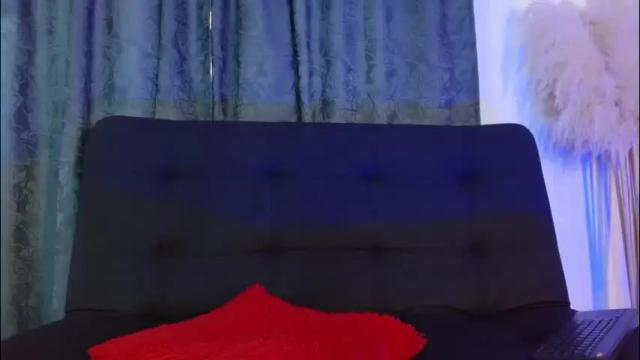 Image 6 of violetarainn Stream on Chaturbate on 1 month ago