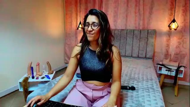 Image 12 of violetascott_ Stream on Chaturbate on 19 days ago