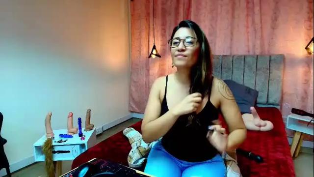 Image 11 of violetascott_ Stream on Chaturbate on 12 days ago