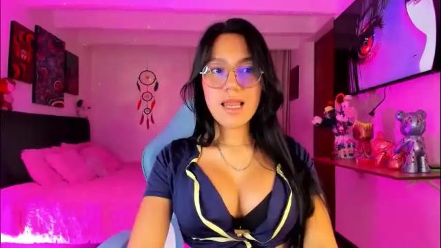 Image 6 of violetbunnyy1 Stream on Chaturbate on 1 month ago