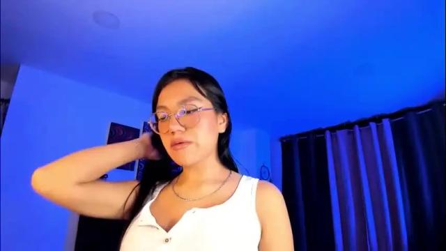 Image 10 of violetbunnyy1 Stream on Chaturbate on 23 hours ago