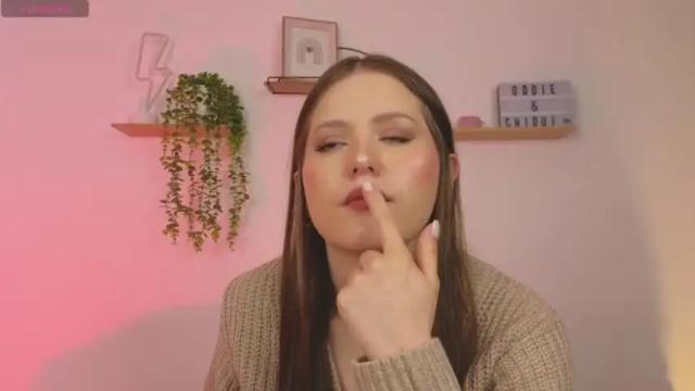 Image 12 of violetcollins_ Stream on Chaturbate on 13 months ago