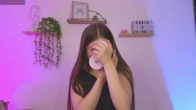 Image 12 of violetcollins_ Stream on Chaturbate on 12 months ago
