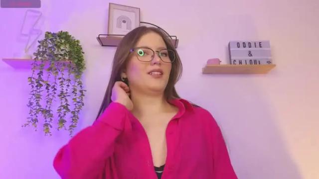 Image 10 of violetcollins_ Stream on Chaturbate on 12 months ago