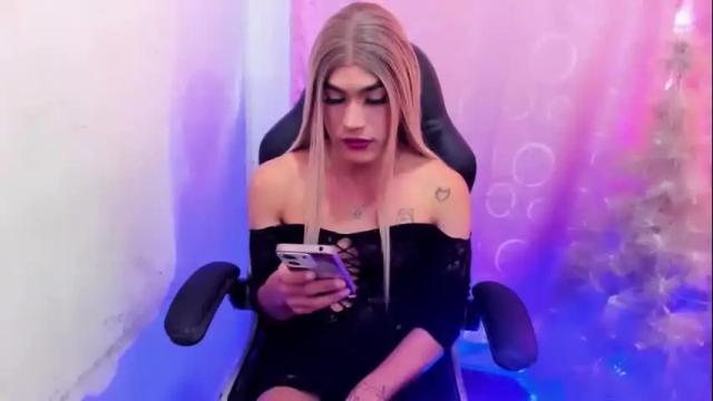 Image 12 of violetevans69 Stream on Chaturbate on 1 month ago