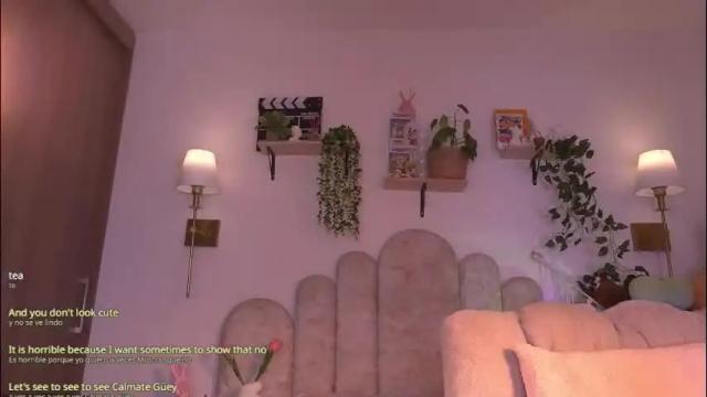 Image 8 of violeth___ Stream on Chaturbate on 26 days ago