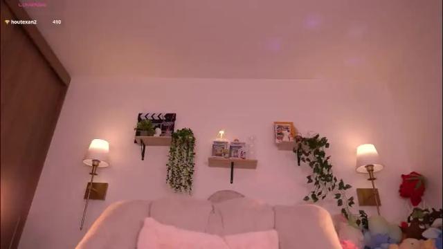 Image 8 of violeth___ Stream on Chaturbate on 1 month ago