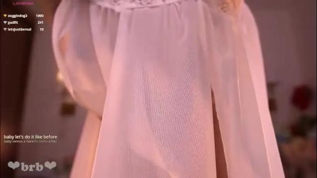 Image 7 of violeth___ Stream on Chaturbate on 27 days ago