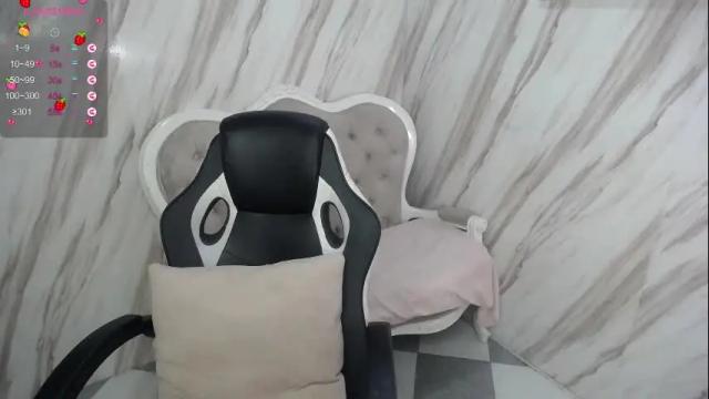 Image 10 of violeth_b Stream on Chaturbate on 9 days ago