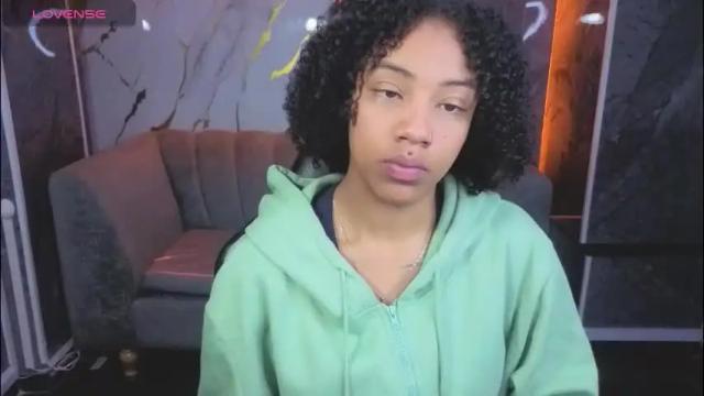 Image 10 of violeth_b Stream on Chaturbate on 1 month ago