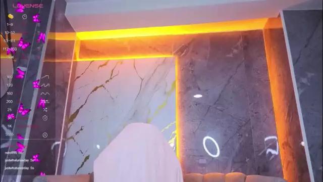 Image 8 of violeth_b Stream on Chaturbate on 1 month ago